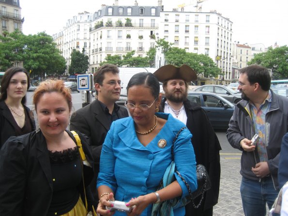 Anne et la marraine de Juliette