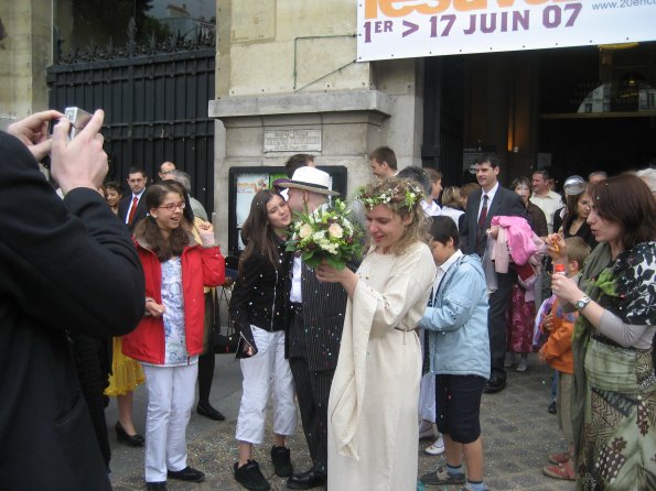 devant la mairie